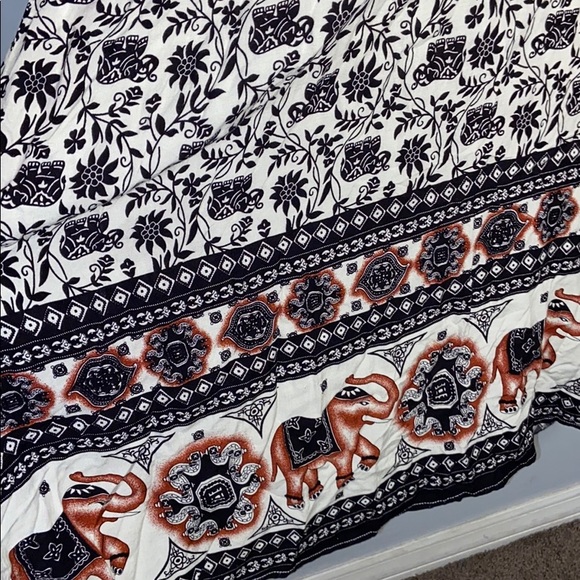 Boho style Full length halter dress with lining - Picture 3 of 8